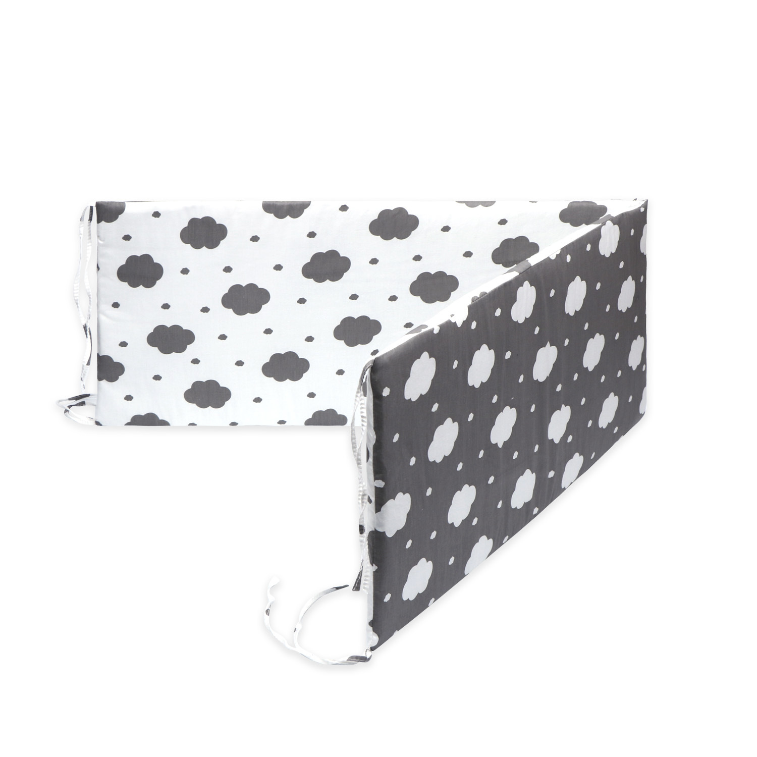 흰색 배경에 검은 구름