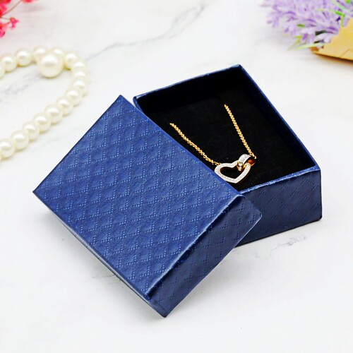 Factory direct sales exquisite gift box jewelry packaging kraft paper new diamond pattern 5*8 jewelry box necklace box