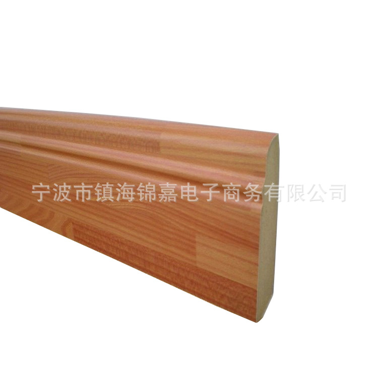 El fabricante proporciona MDF, zócalo, material auxiliar para piso, adhesivo, tablero sin pintura, calidad de exportación, pedido