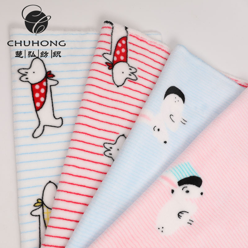 厂家供应 双面法兰绒 可爱卡通印花绒布 秋冬时装靠枕家纺面料
