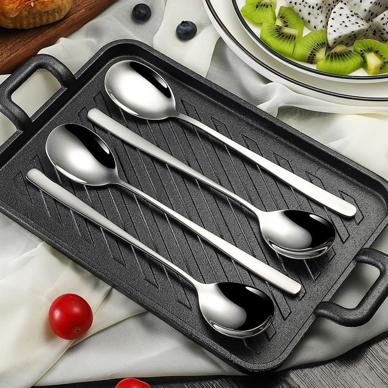 304 de acero inoxidable cuchara coreana creativa vajilla de oro largo mango agitación cuchara comida puede ser personalizado logotipo