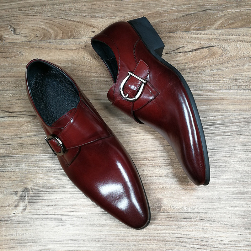 New pointed business leather shoes men's buckle shoes Metal buckle men's shoes_voghion.com