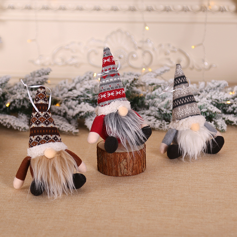 Navidad suministros de decoración creativa sentado bosque muñeca colgante de árbol de Navidad mini muñeca colgando piezas