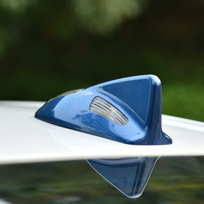 vehicle antenna: Warning Light, Car-Mounted Shark