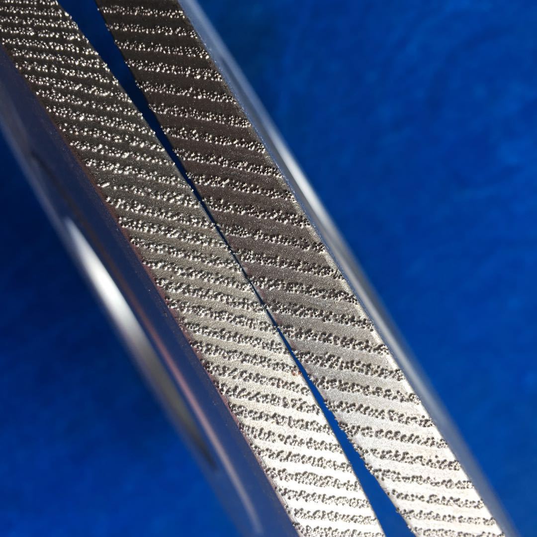 科美铸铁石材橡胶打磨 钎焊金刚石砂轮 有序斜槽排列粗砂合金轮