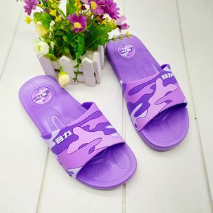 �ļ��¿�����Բ�Ů��Ьһ���ͷ�����ĥ�Ӽ����e����Ь���l