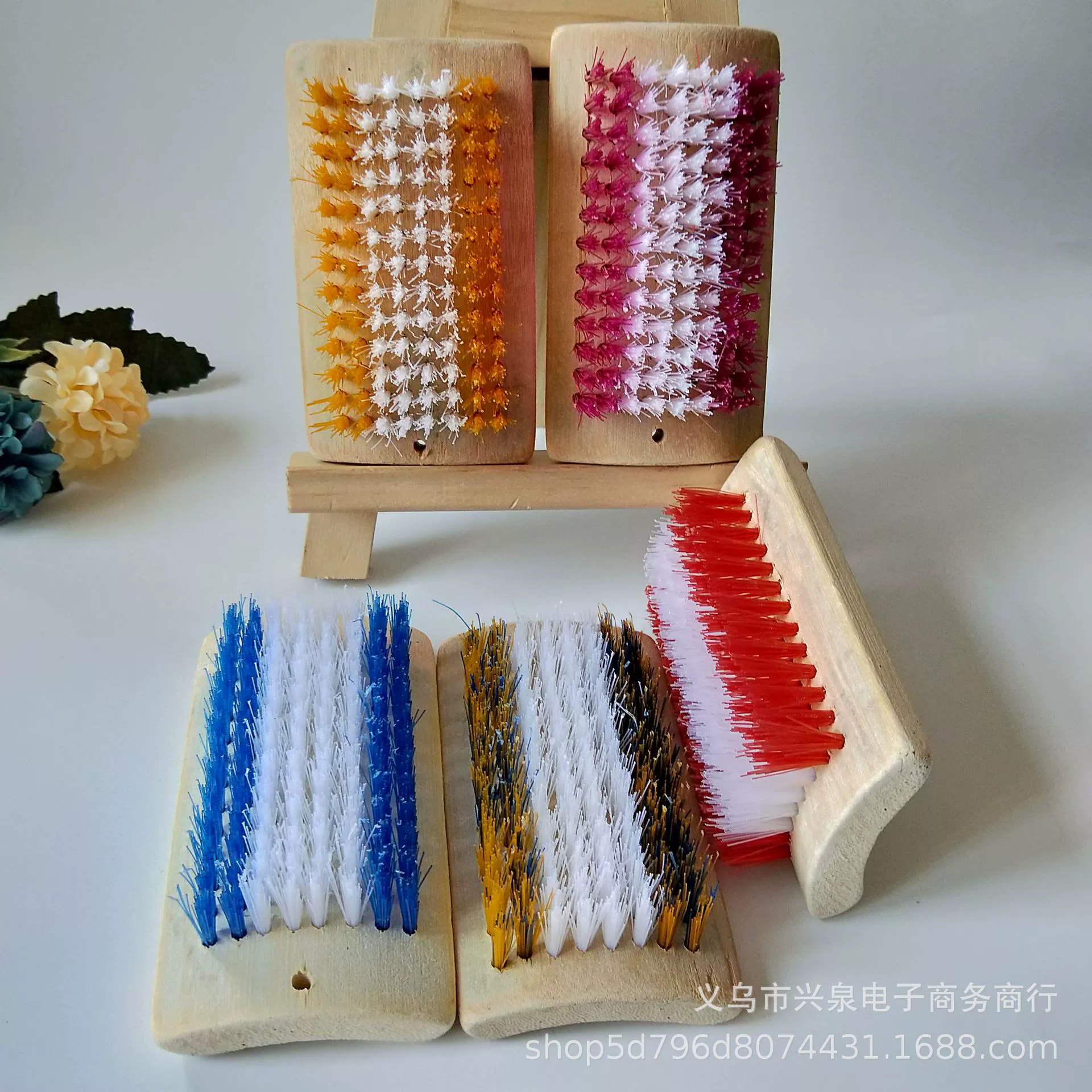 Большая широкая кисть для одежды, бамбуковая кисть для одежды, утолщенная бамбуковая широкая кисть для одежды, цветная полоска, кисть для одежды, кисть для обуви, 1 юань, два юаня, оптовая продажа