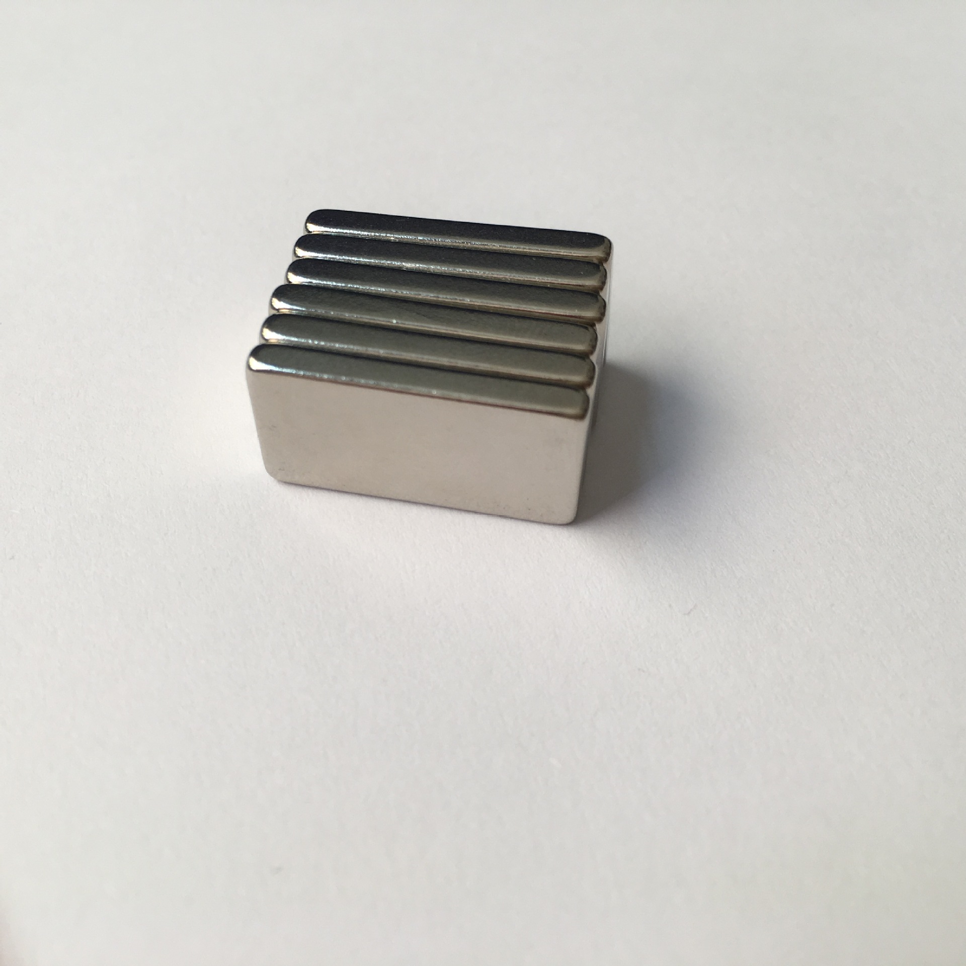 厂家直销 强磁铁22X12X4 钕铁硼 强磁 长方形麻将机强磁铁22*12*4