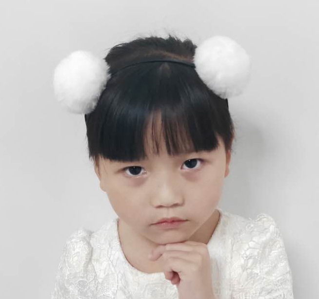 Celebridad estilo de moda estilo coreano conejo-como felpa doble Bola de piel diadema lindo dibujos animados vacaciones cabeza creativa hebilla para el comercio electrónico