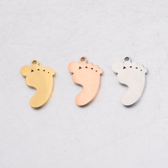 Mirror-polished stainless steel cross-border Baby Feet infant footprint pendant with water-cut foot DIY jewelry accessories