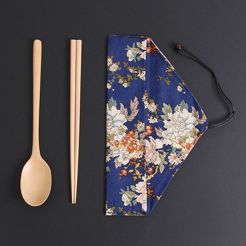 Japanese style portable chopsticks and spoon set for outdoor travel office workers to carry tableware gifts