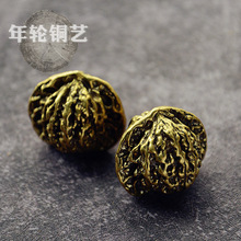 黄铜实心古玩健身手把件乾坤核桃镇纸摆件文玩配件工艺礼品摆件