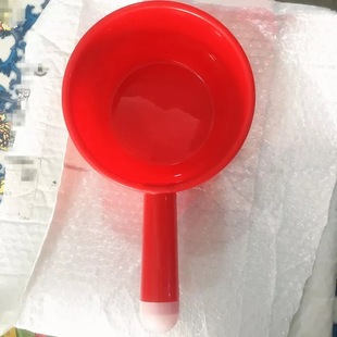 In stock stall plastic water scoop plastic water scoop big red water scoop 2 yuan shop agricultural school drifting water scoop