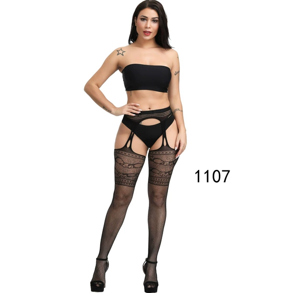 1107 Black [No underwear]