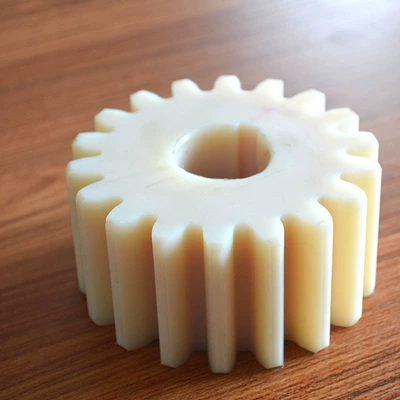 Supply all kinds of nylon injection molding parts special-shaped nylon parts wear-resistant nylon gears anti-impact deceleration nylon parts manufacturers