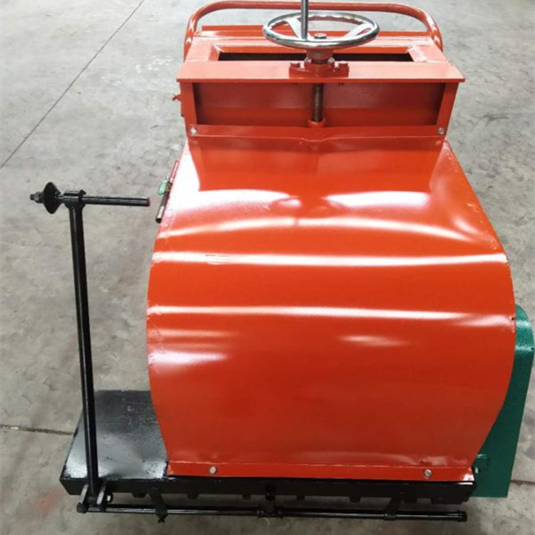 专业生产牧场防滑刻纹机 牛场的路面刻纹机价格 牛场拉槽机