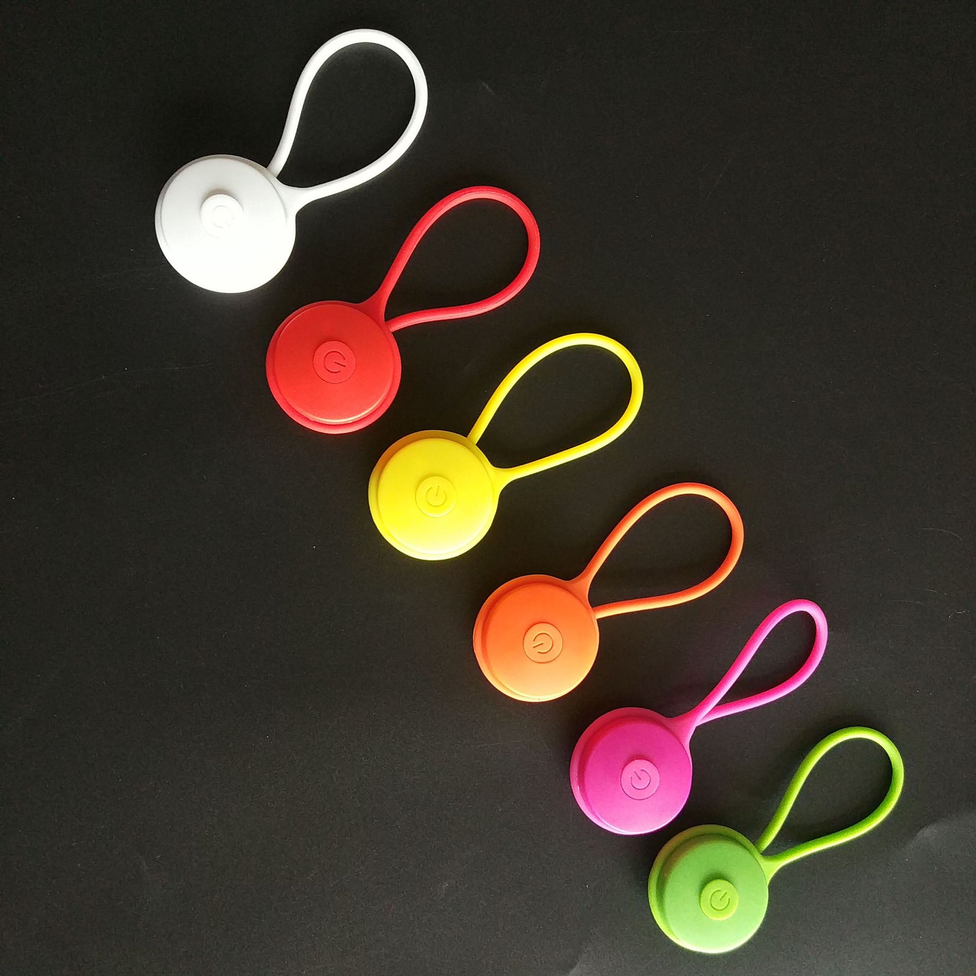 Changyi deportes al aire libre regalo LED mochila de silicona luz colgante mini mochila luminosa luz al por mayor