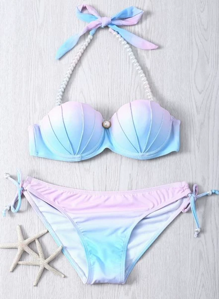 Pearl shell triangle