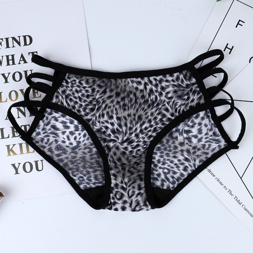 Silky Women's underwear, multi-color thin sexy leopard print triangle underwear, women's leggings, skin-friendly breathable underwear
