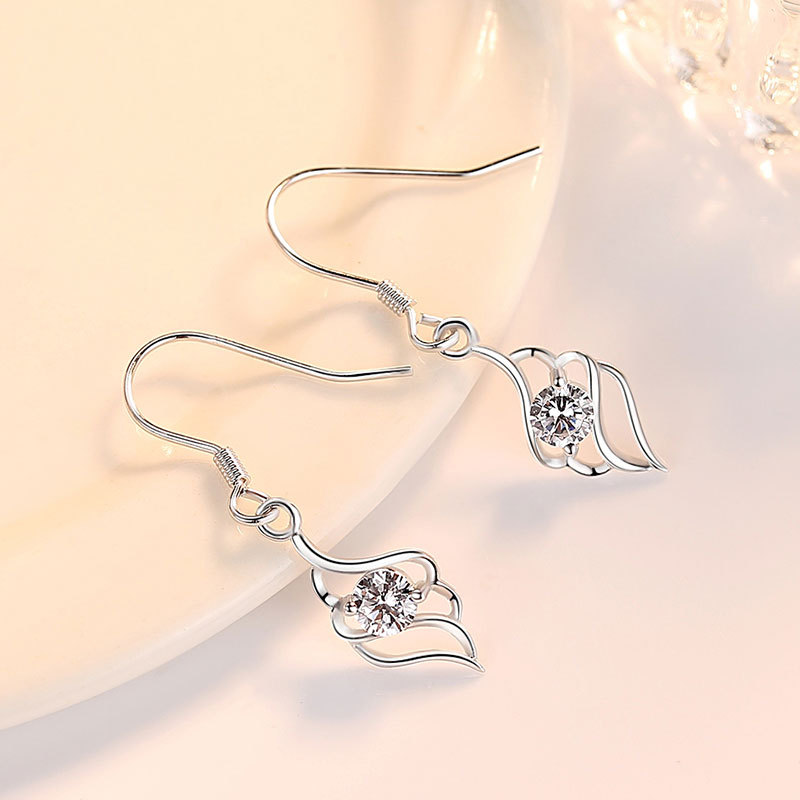 Fabricante S925 pendientes de plata de ley pendientes de alas de Ángel de las mujeres de moda pendientes de Corea del Sur pendientes europeos y americanos de una sola pieza de entrega