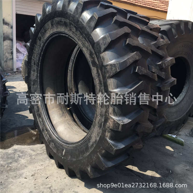 18.4-42 农用手扶拖拉机轮胎  人字抓地虎花纹