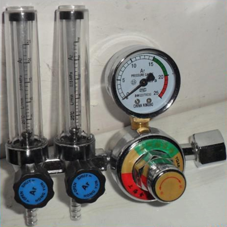 YQAr-731L氩气减压器YQK-352空气减压器YQK-370空气减压器YQA-20A