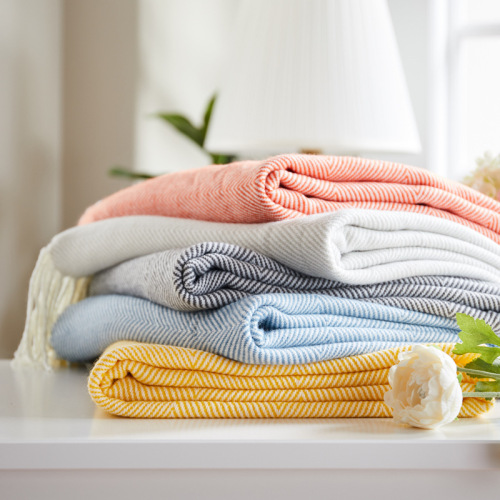 Woven jacquard weaving wavy pattern herringbone tassels blanket throw herringbone blanket thread blanket acrylic blanket