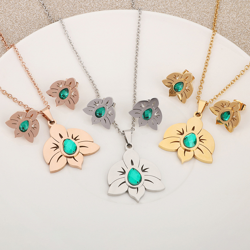 fashionable green retro set with zircon stainless steel