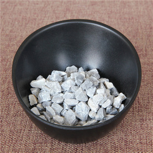 ���B���������һ����Ұ���ʯ���ĉ|�ӏS��ֱ�N���l��ʯ�r��