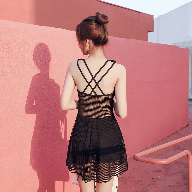 Traje de baño de las mujeres conservador de una pieza Vestido de estilo de hadas traje de baño chica delgada adelgazar vacaciones junto al mar traje de baño de aguas termales