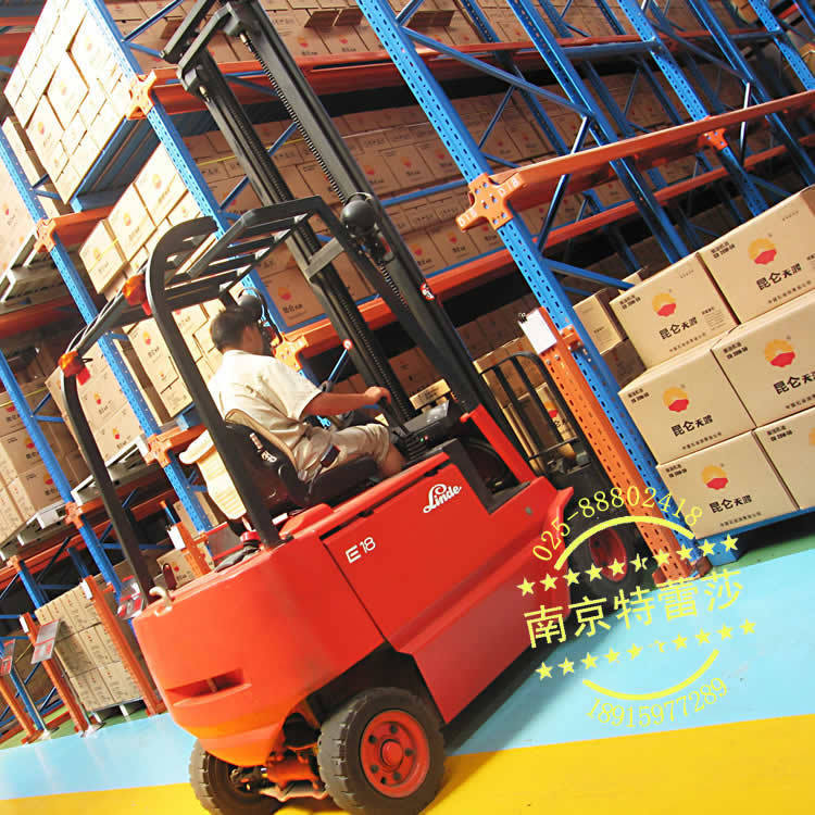 通廊货架 通廊式货架 先进先出通廊式货架 牛腿式通廊式货架