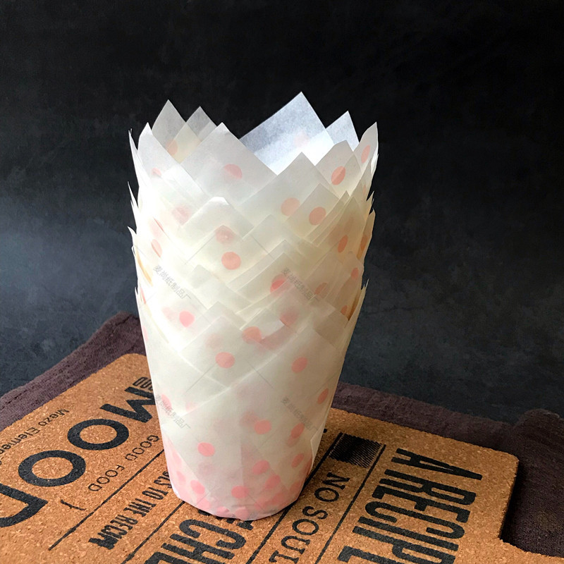 Grado Alimenticio resistente a altas temperaturas medio Cupcake fondo negro letras blancas hornear pan muffin taza de papel Personalización la fábrica