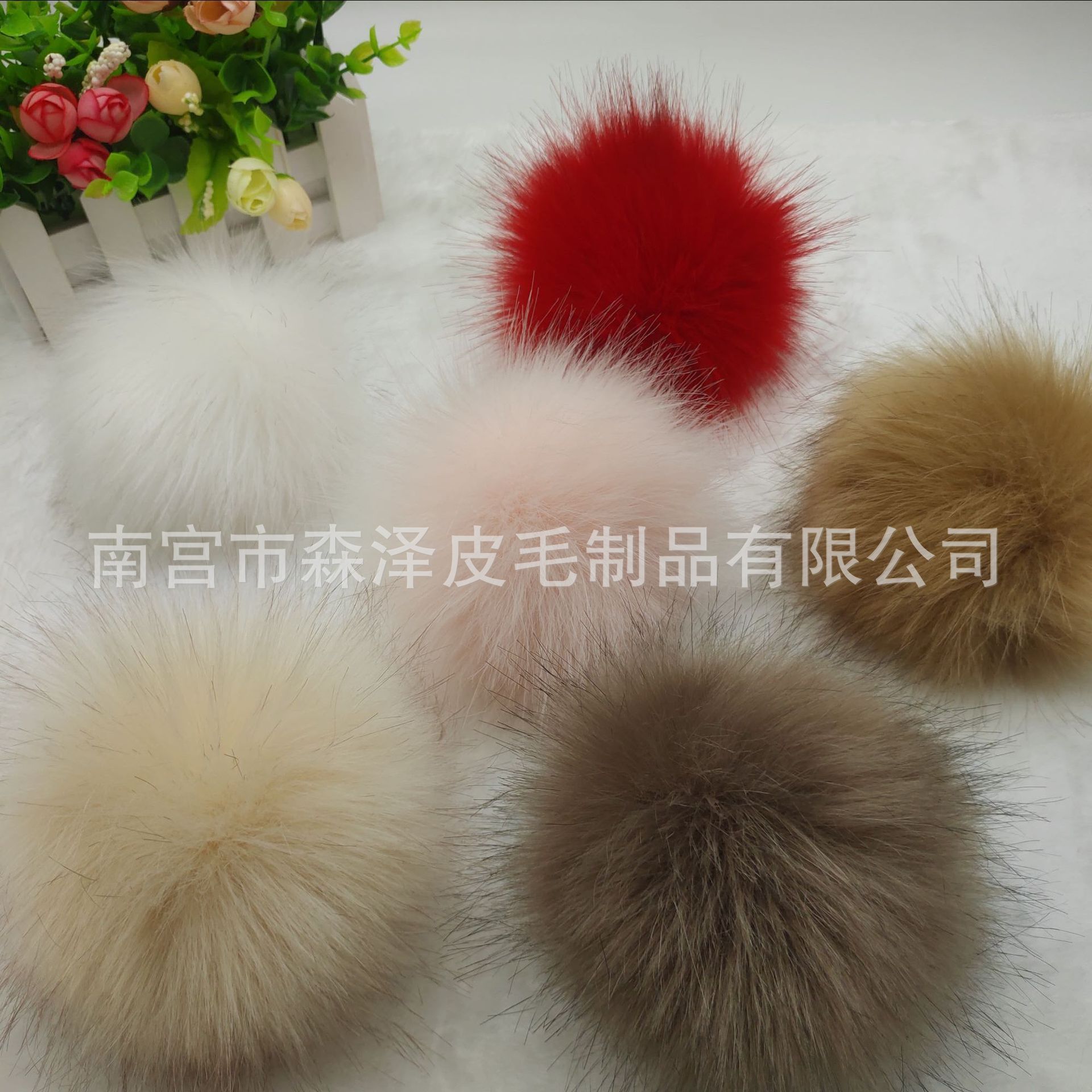 Venta caliente transfronteriza de imitación de piel de zorro de imitación de mapache de imitación de piel de conejo bola de piel sombrero colgante de color imitación de piel falsa bola