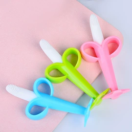 奶嘴;喂养餐具;婴幼儿学饮杯