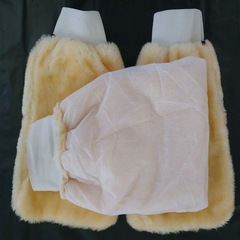 Multifunctional cleaning imitation cashmere gloves, polishing and waxing cleaning supplies, bear paw double-sided cashmere car washing and wiping gloves