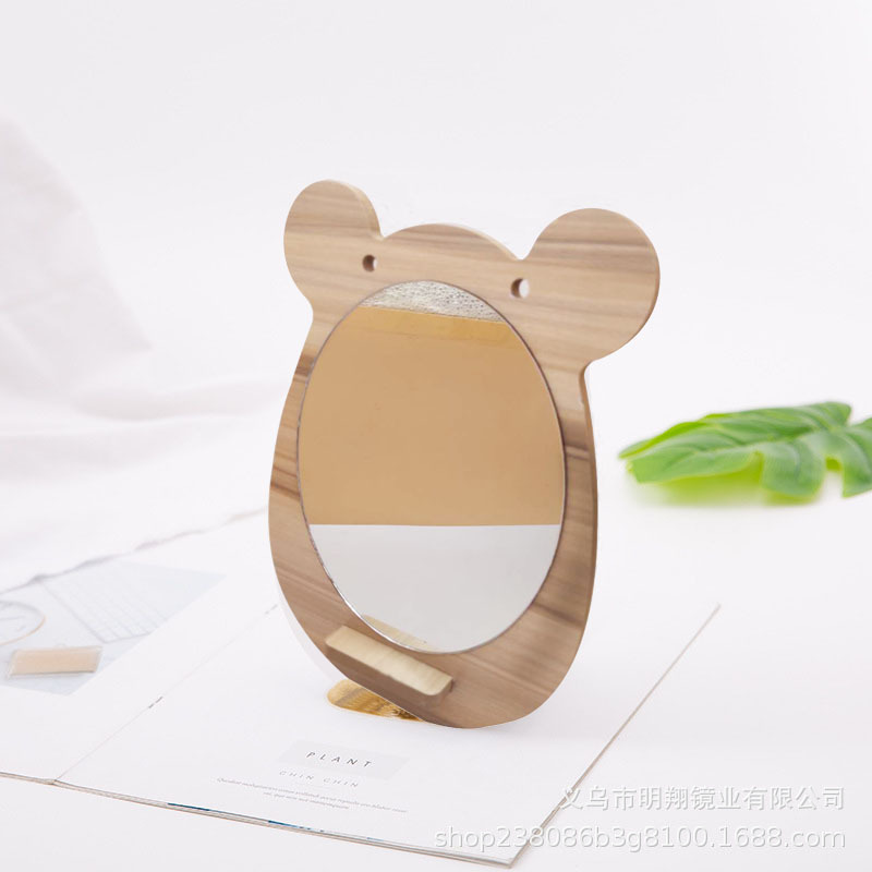 Espejo de maquillaje de madera para mujer, espejo de tocador plegable de una sola cara, portátil para estudiantes, para dormitorio, diseño Totoro.