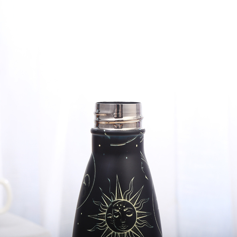 Botella de coque de acero inoxidable simple negro aislamiento térmico regalo Copa moda diaria deportes Copa fábrica transfronteriza al por mayor