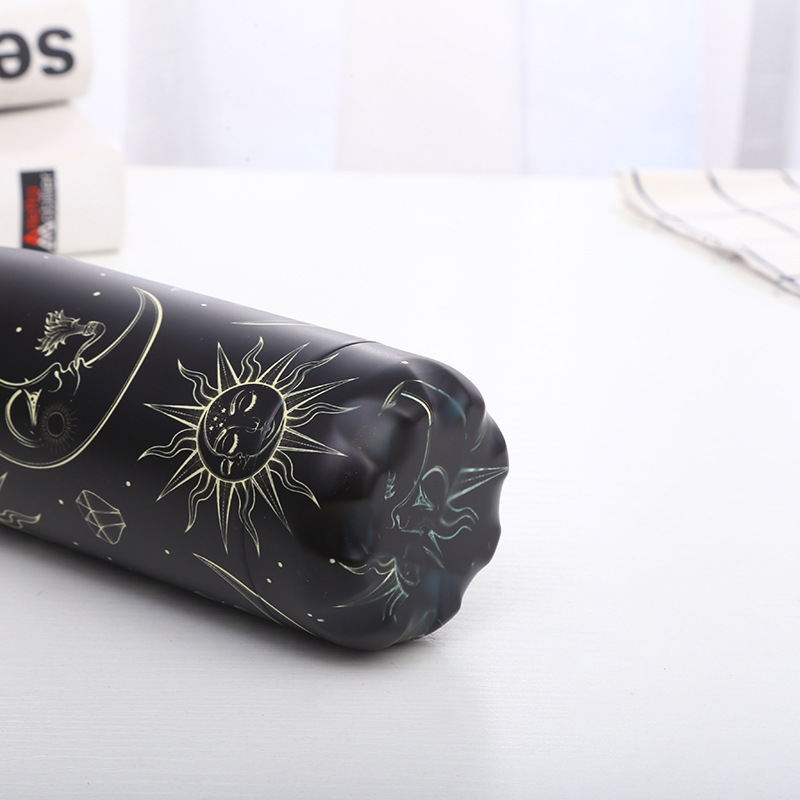 Botella de coque de acero inoxidable simple negro aislamiento térmico regalo Copa moda diaria deportes Copa fábrica transfronteriza al por mayor