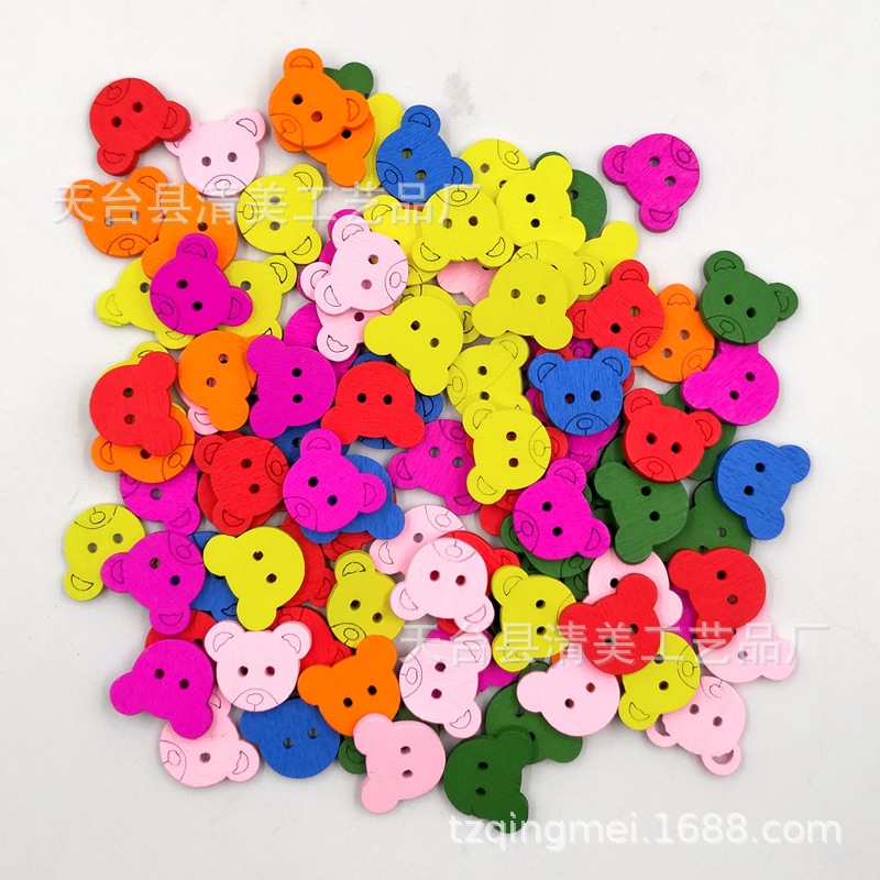 Cabeza de oso de color de dibujos animados lindo de bricolaje botones de madera dibujos animados para niños botones hechos a mano 100 piezas por paquete