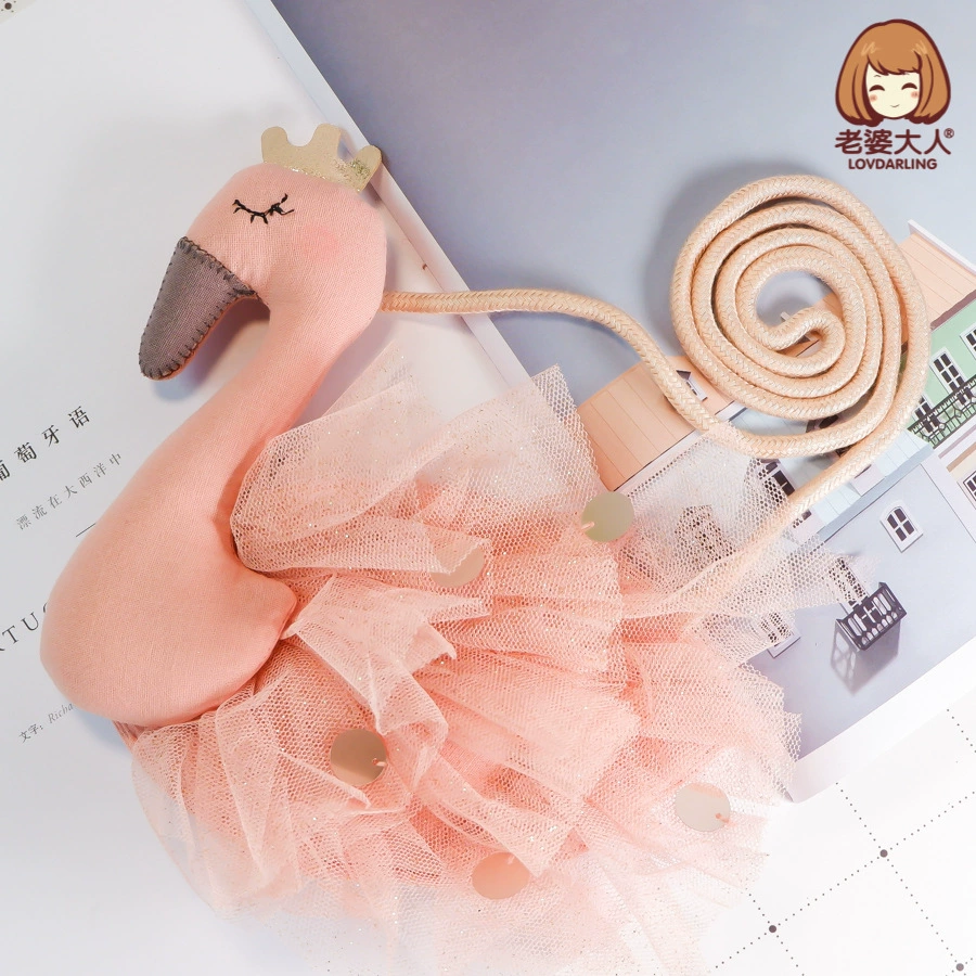 Женщина-партнёр? Инструкция: Переведите: ' Cloth, fashionable swan handmade, children's hand loop bag, children's clothing, Birthday gift'