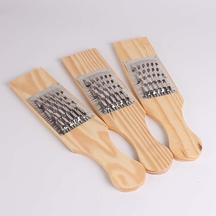 Factory direct supply wooden handle stainless steel Small radish grater Planer 2 yuan department store daily necessities wholesale Factory direct supply wooden handle stainless steel Small radish grater Planer 2 yuan department store daily necessities wholesale