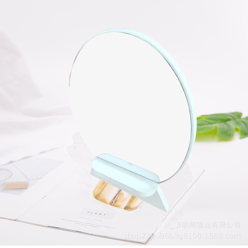 Espejo de maquillaje de madera para mujer, espejo de tocador plegable de una sola cara, portátil para estudiantes, para dormitorio, diseño Totoro.