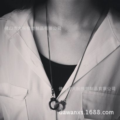 Trendy Brand Original Faith Concave Letter Ancient Silver Retro Rose Gold Shirt Woolen Chain Handcuffs Couple Necklace