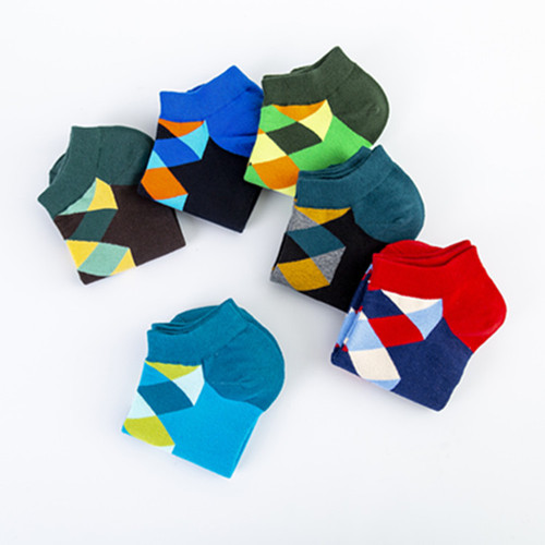Cross-border new fashion colorful boat socks with 6 colors and diamond patterns, wholesale happy casual boat socks