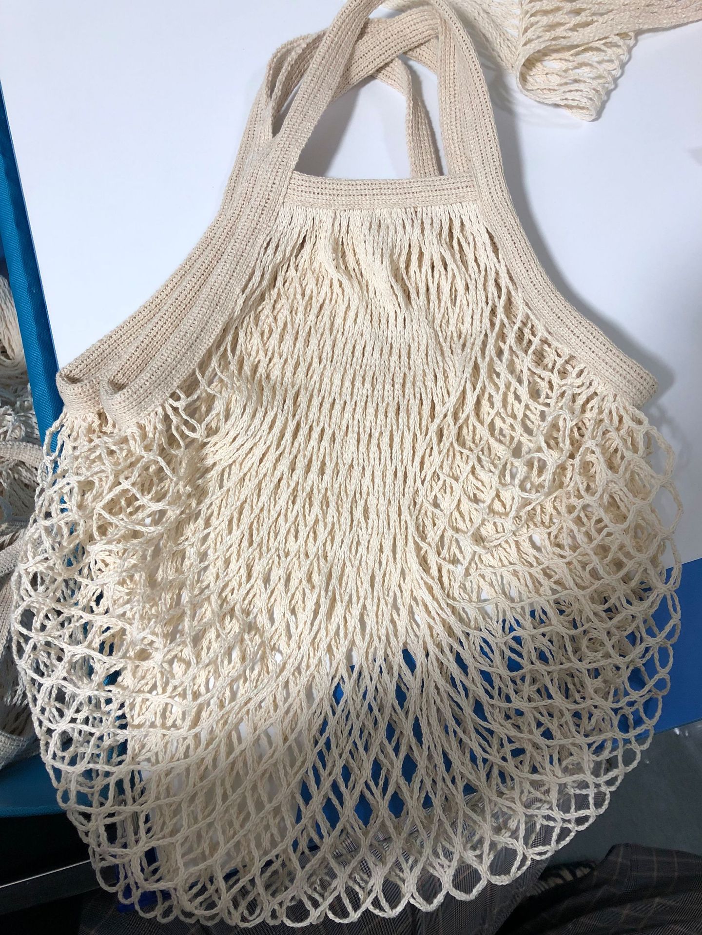 두꺼운 짧은 손잡이, 천연색; 망사 주머니