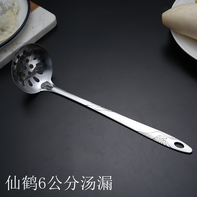 크레인 6cm 누출 24cm