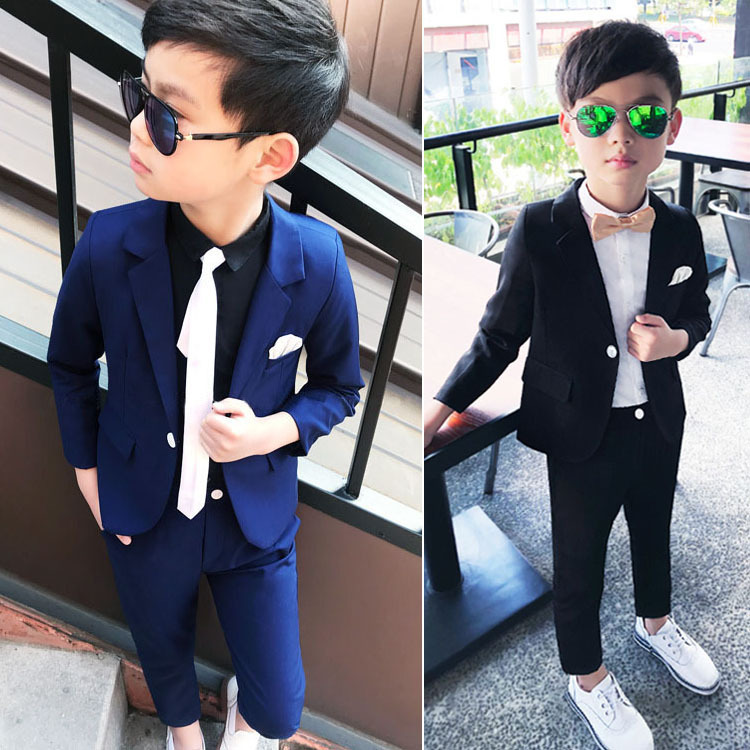 Autumn dress for boys