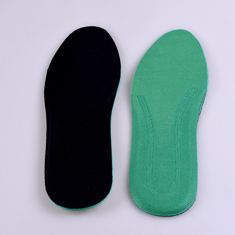 Precio de fábrica plantilla desodorante sudor-absorbente transpirable cuero deportes plantilla hombres y mujeres engrosada amortiguador elástico baloncesto correr pad