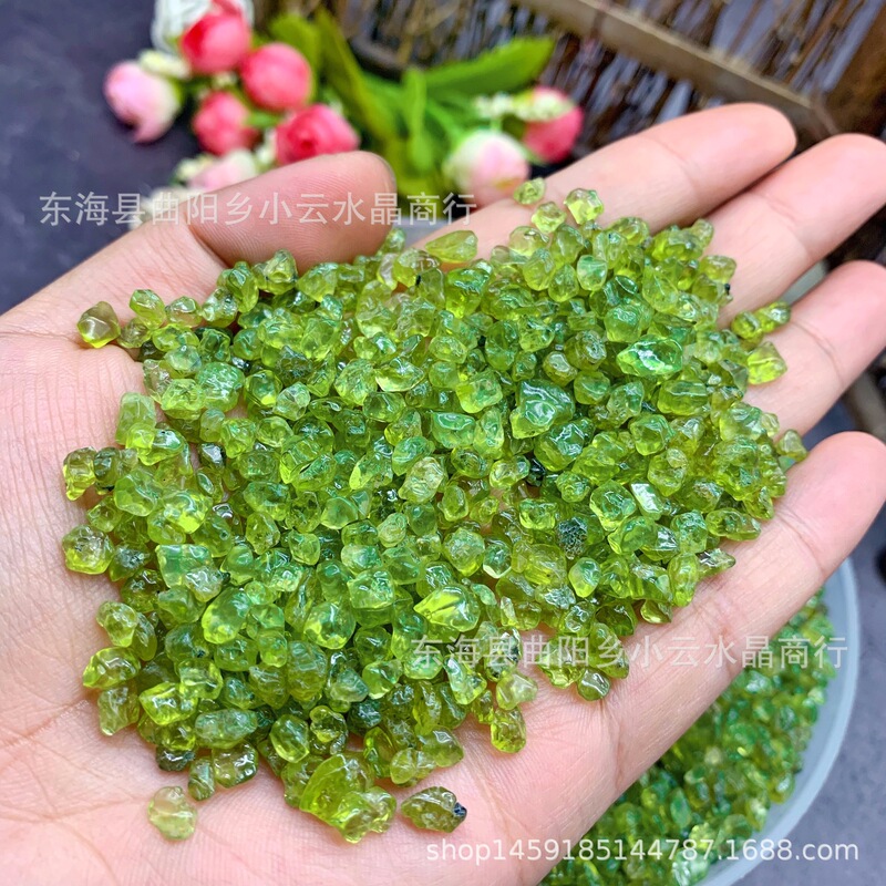 "One hundred grams" natural olivine gravel Crystal gravel ornaments Buddha factory direct wholesale