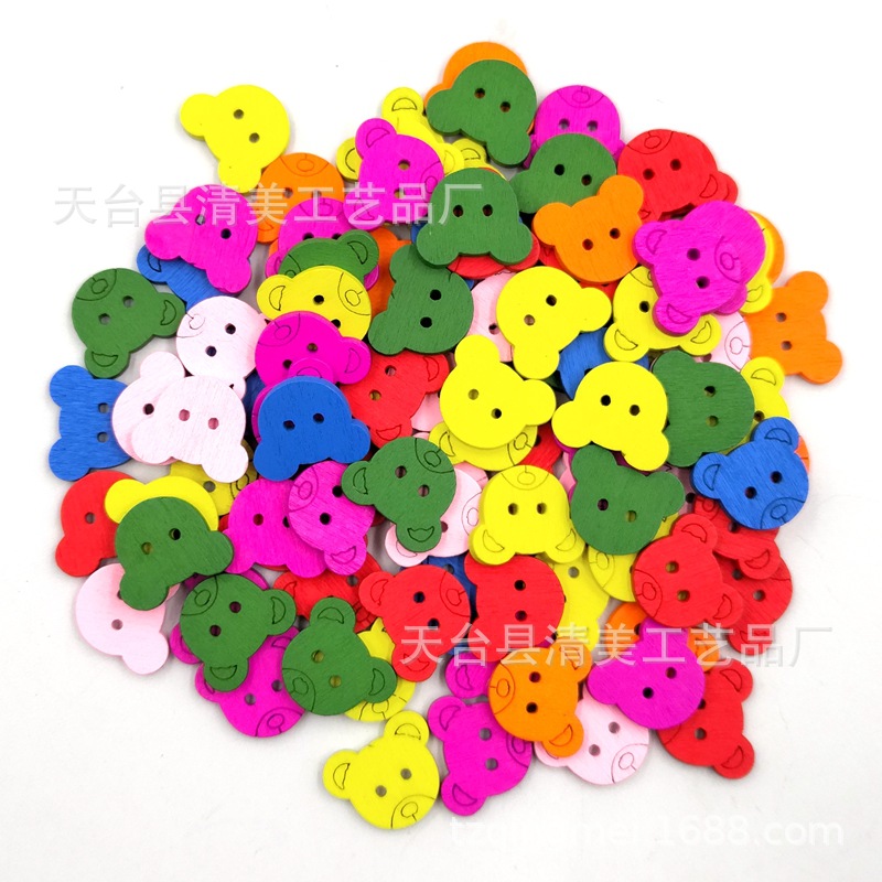 Cabeza de oso de color de dibujos animados lindo de bricolaje botones de madera dibujos animados para niños botones hechos a mano 100 piezas por paquete